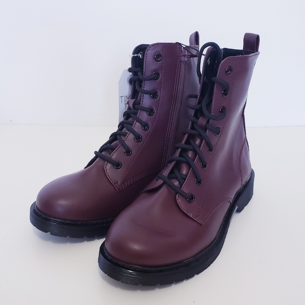 Time and tru burgundy boots